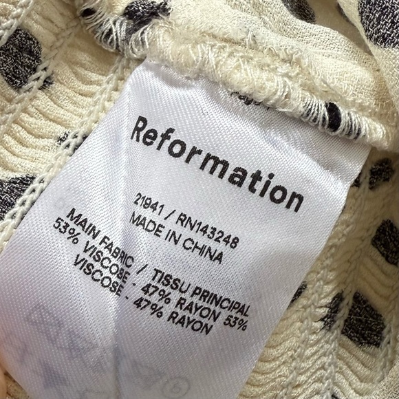 Reformation Reign Top in Ink Blot Size 2 - Picture 6 of 6